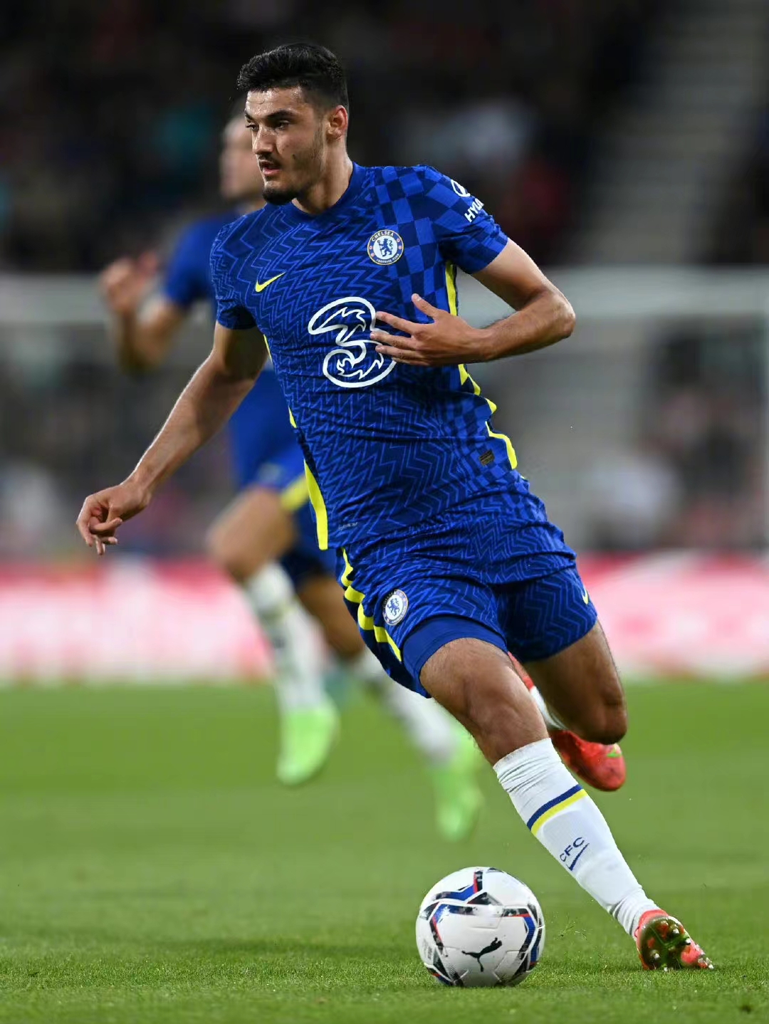 B体育体育新闻-阿曼足球队亚冠大胜，实力惊人震撼赛场