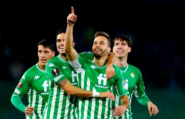 B体育体育官网app-欧洲联赛实力对比，强队高效攻防