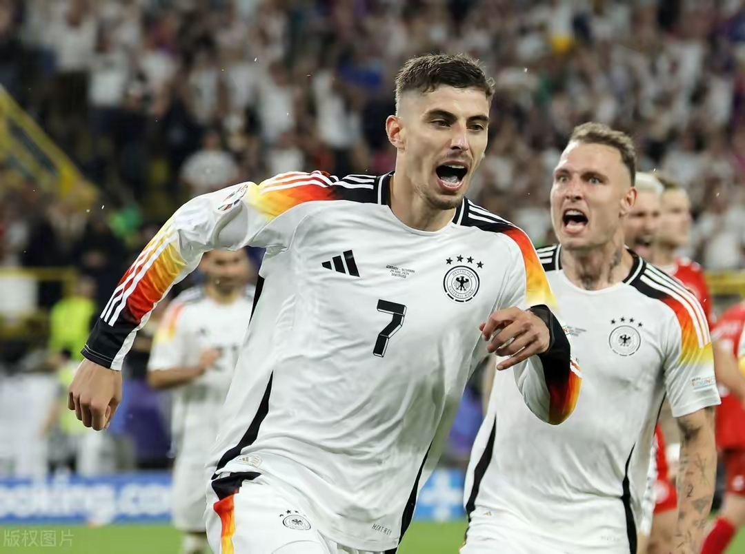 B体育体育登录-瑞士球队表现突出,取得胜利晋级