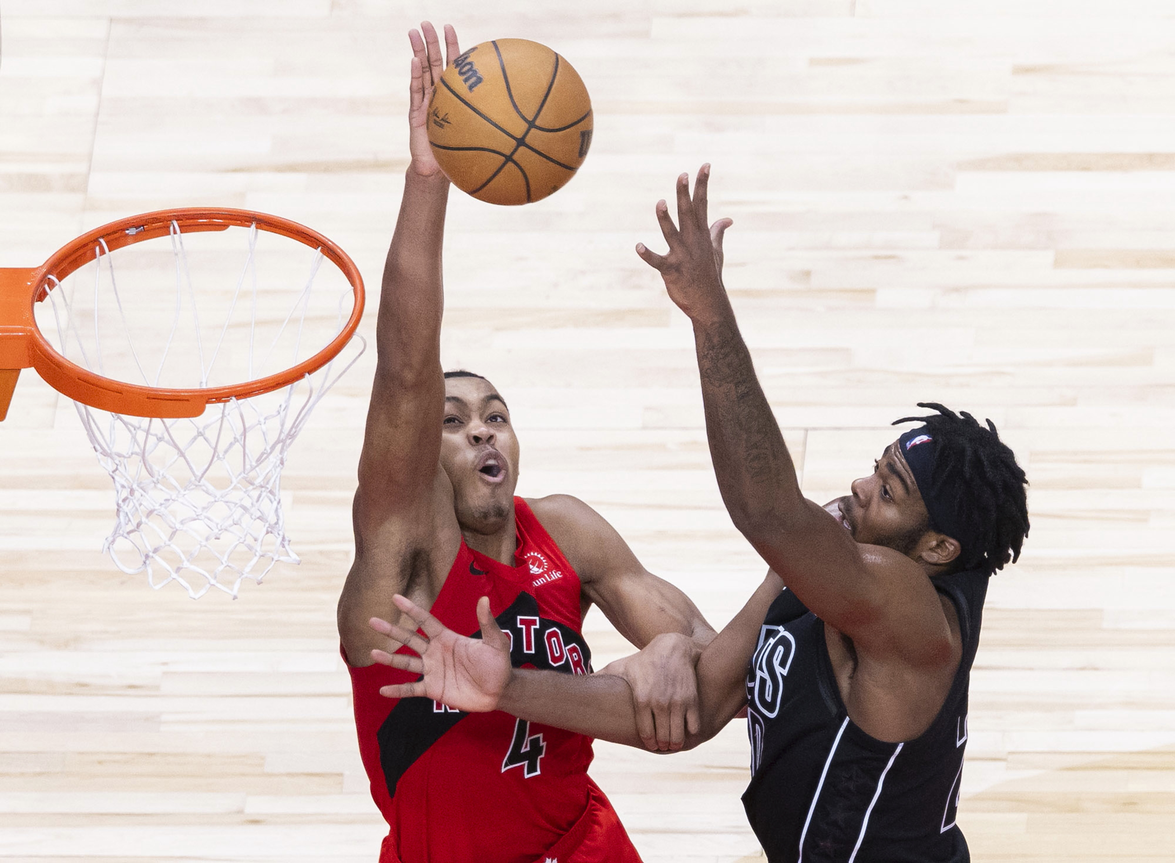 B体育体育竞技-猛龙力克对手,稳固领先地位的简单介绍