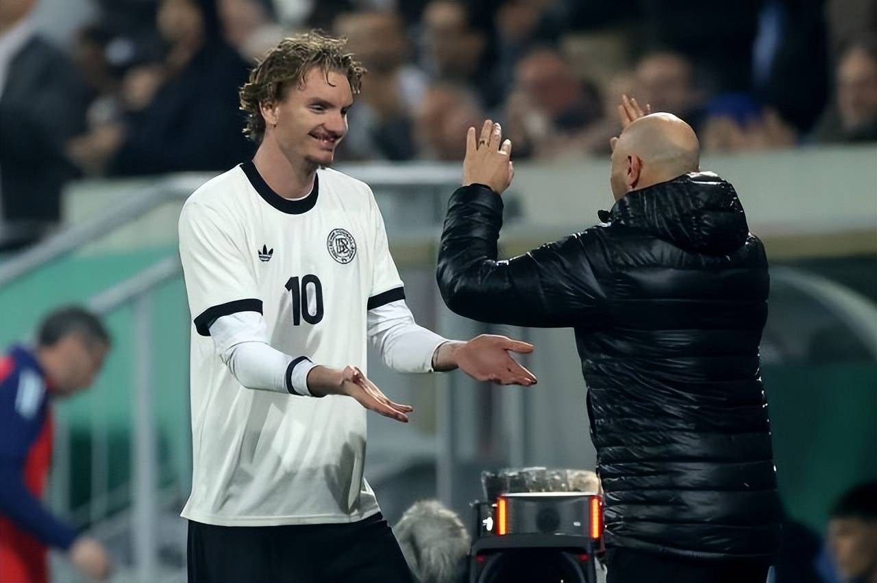 B体育体育网页版-包含德国国家队豪取欧预赛小组头名的词条